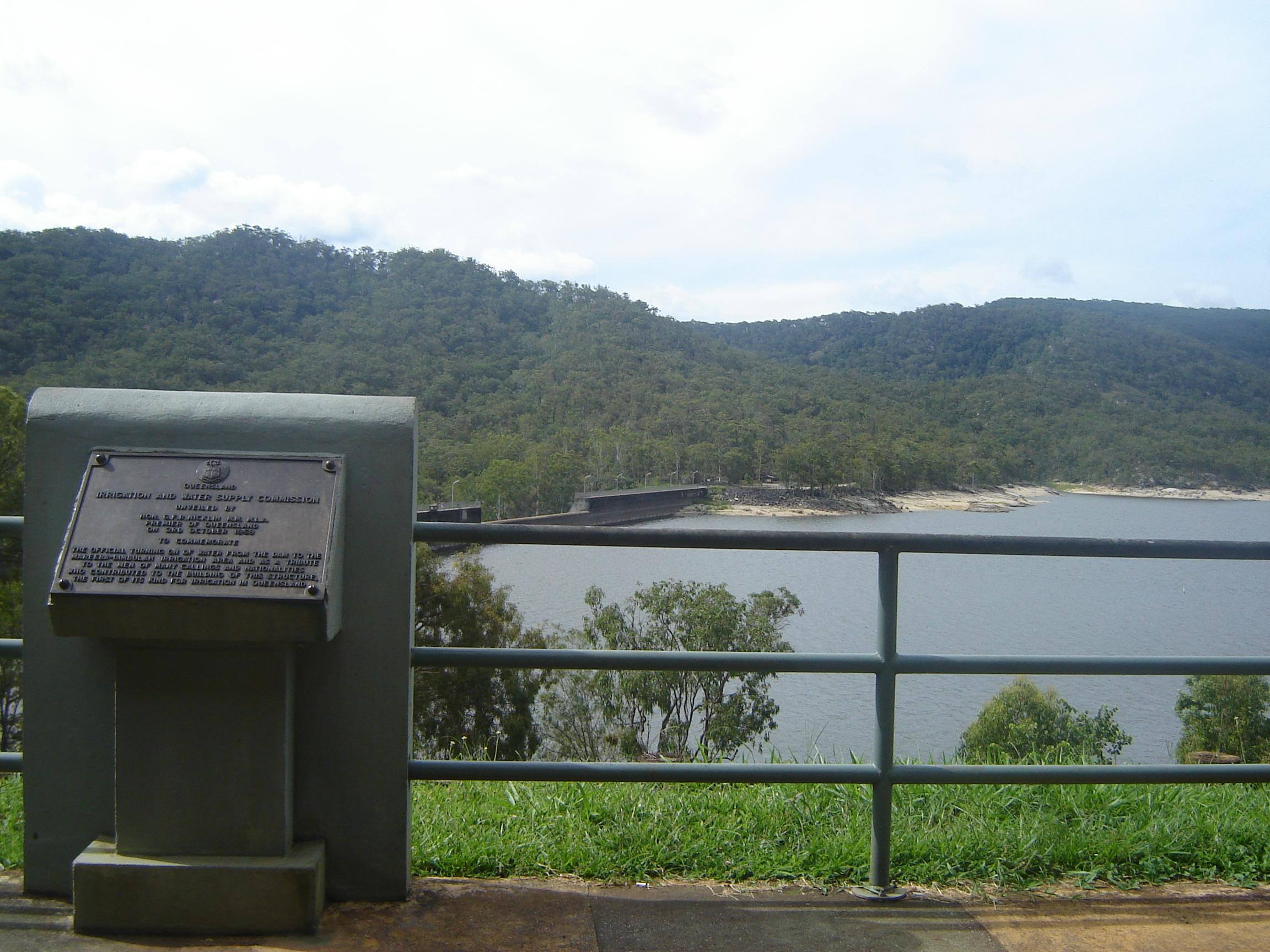 Tinaroo Falls Dam