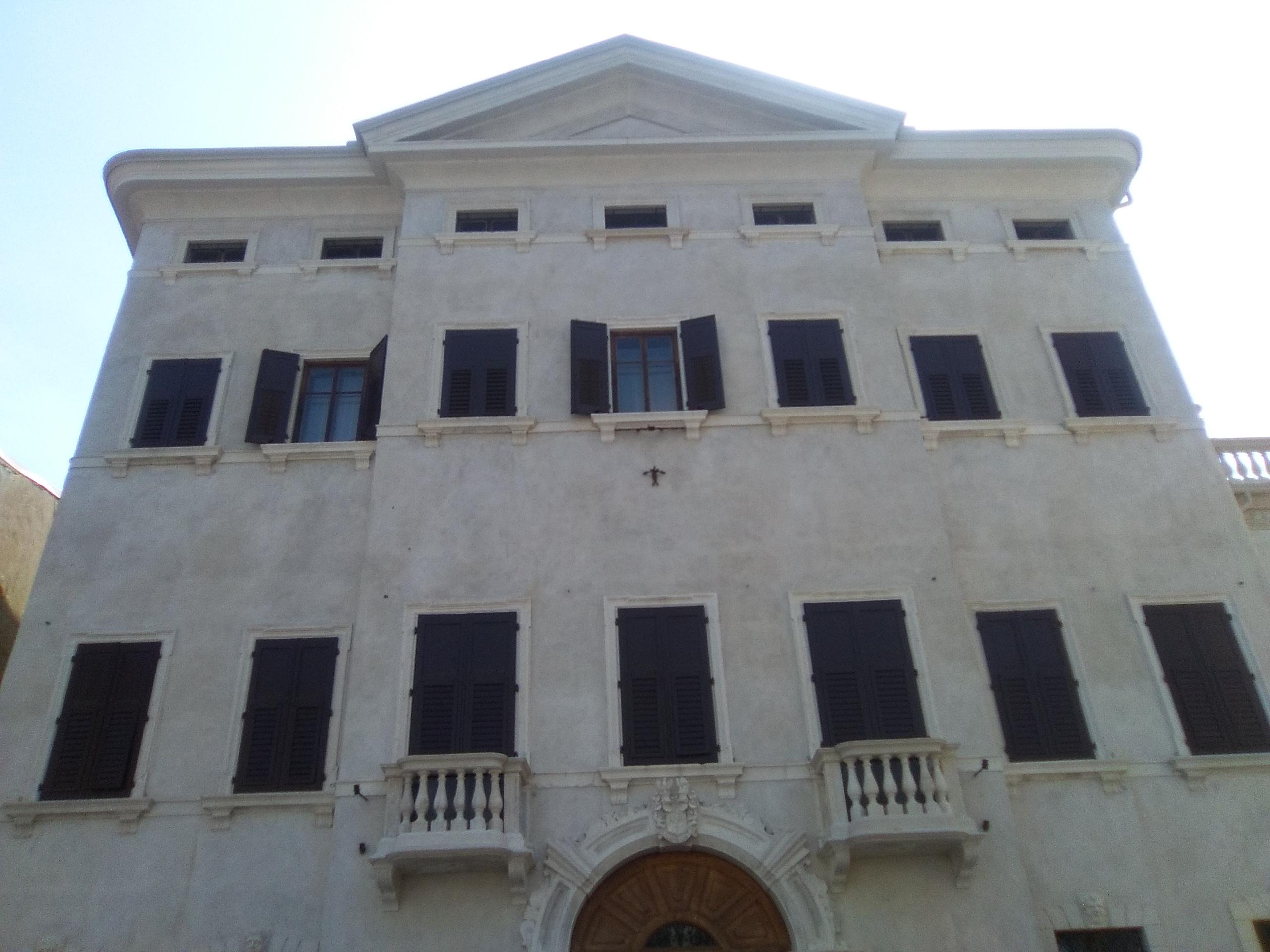 Palazzo Azzolini