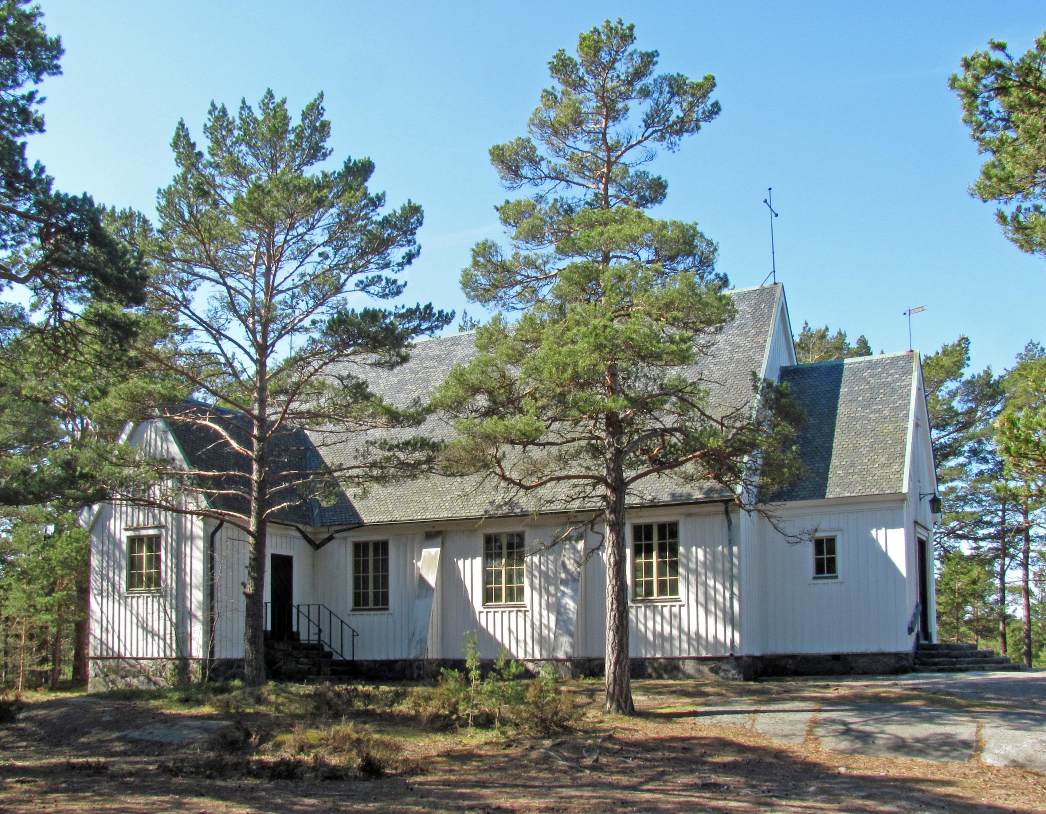 Sandhamn Chapel