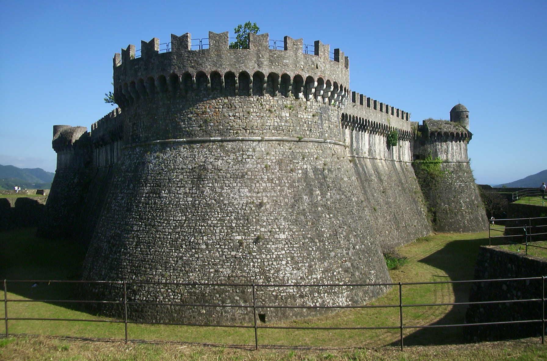 Fortezza di Sarzanello