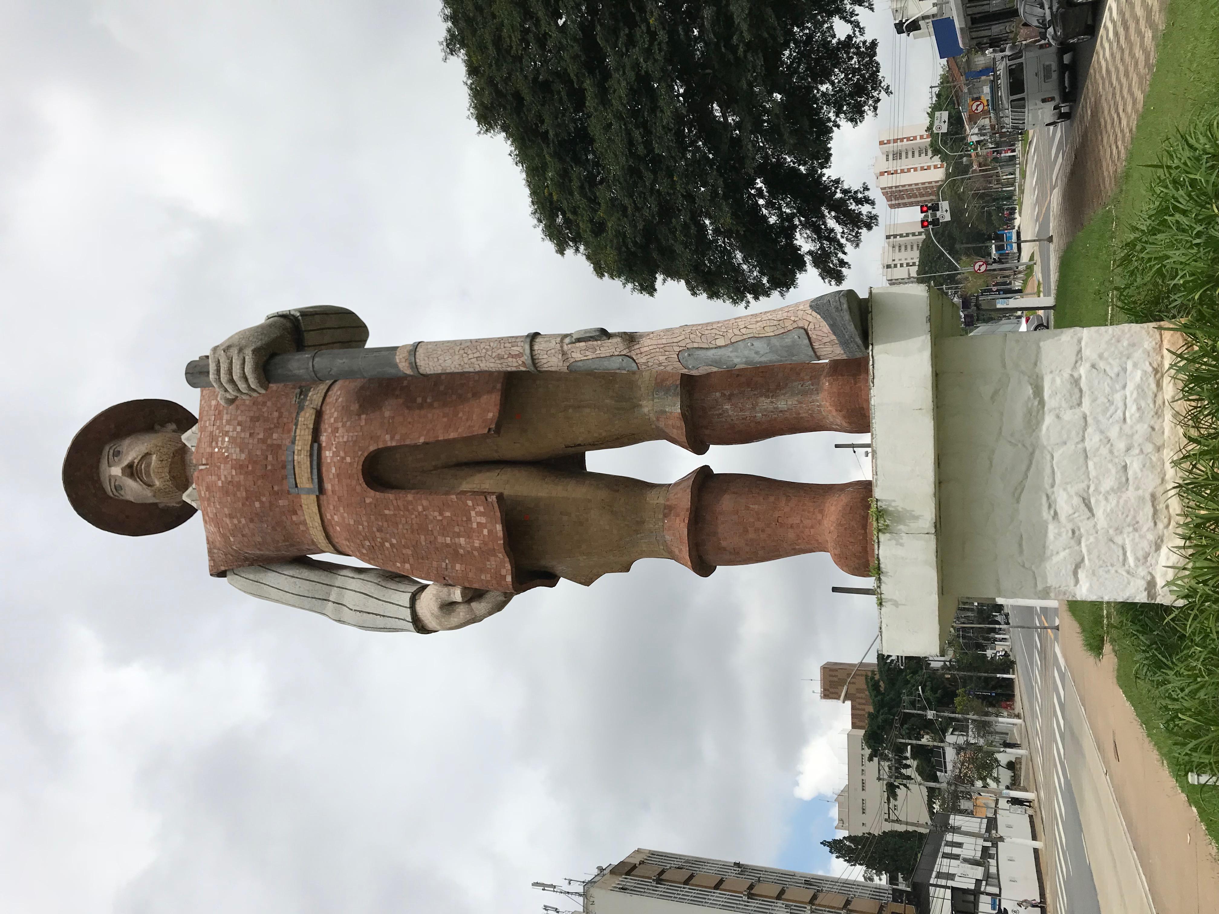 Monumento do Borba Gato