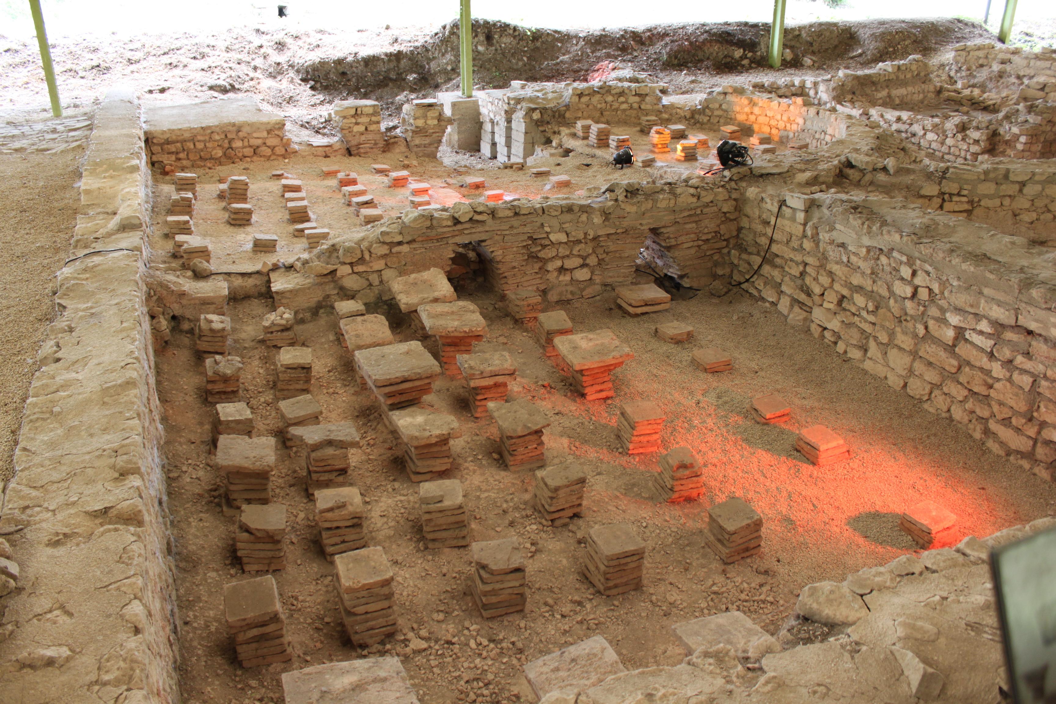Site gallo-romain et merovingien d'Escolives-Sainte-Camille