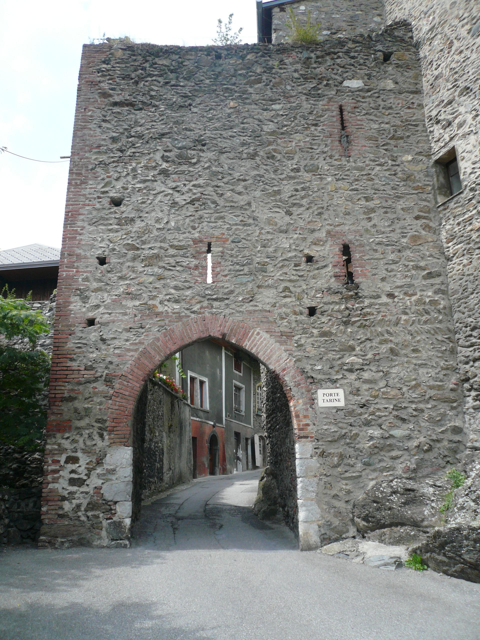 Porte Tarine