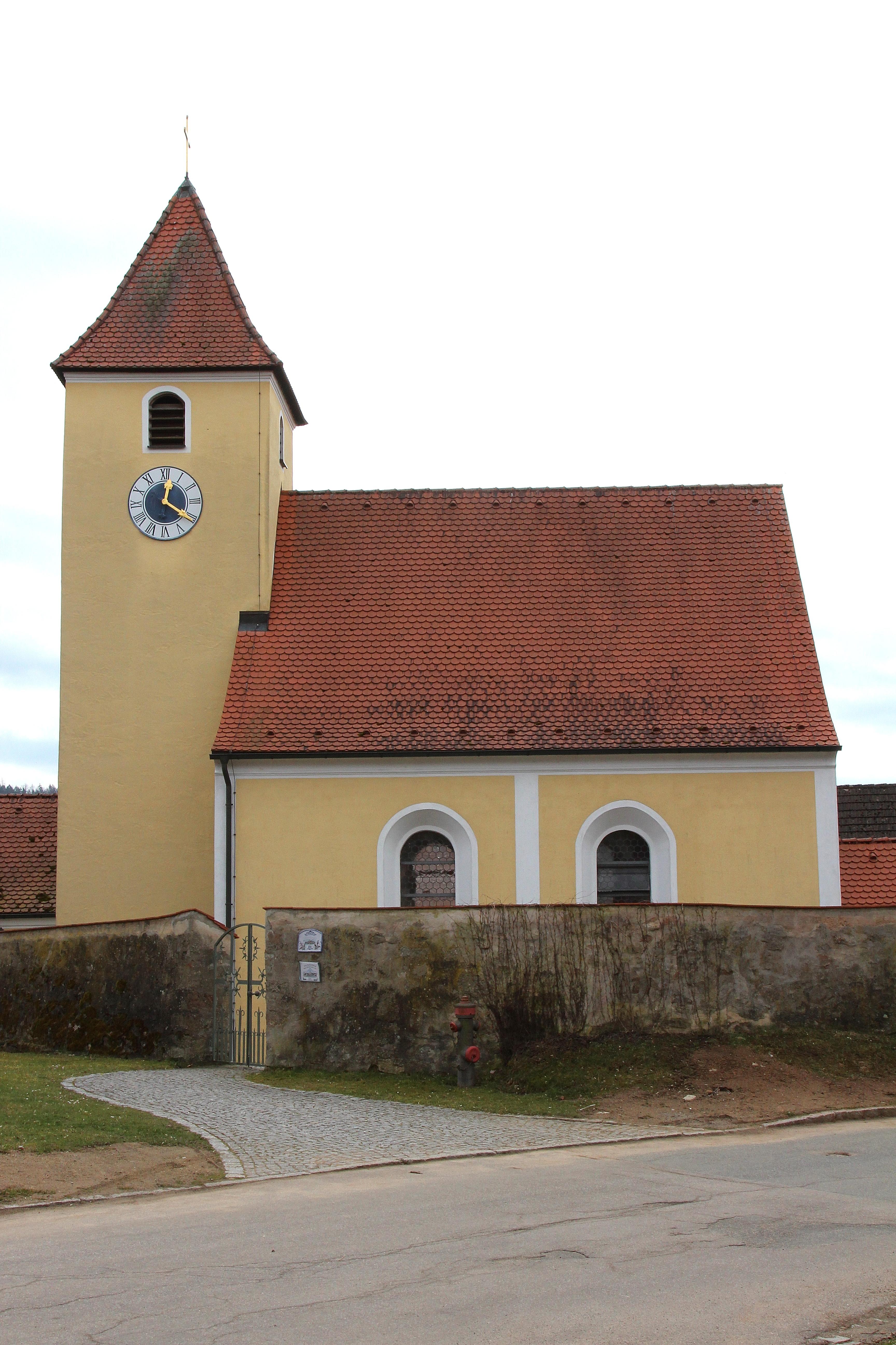 Katholische Filialkirche St. Peter und Paul