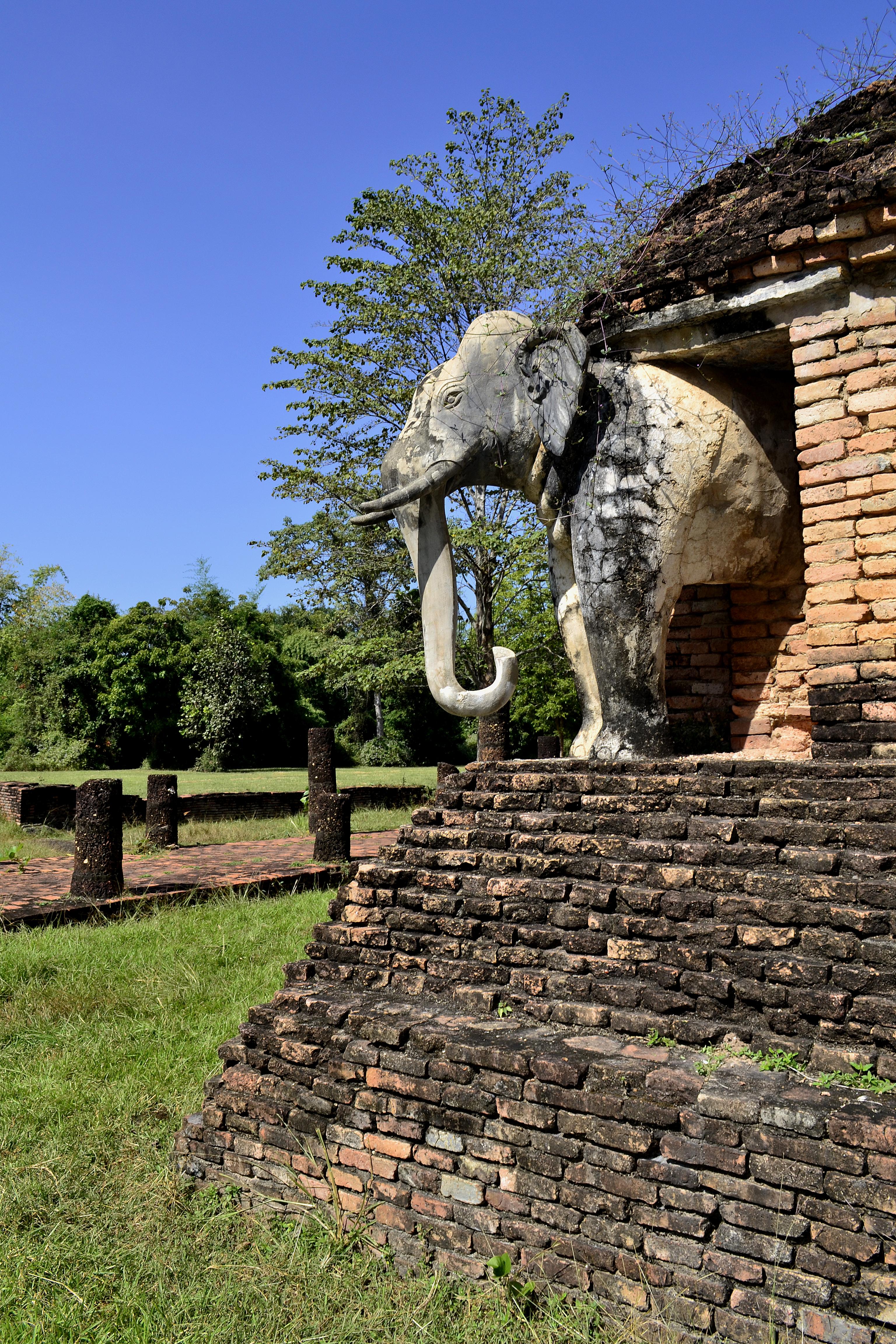 Wat Chang Ruins