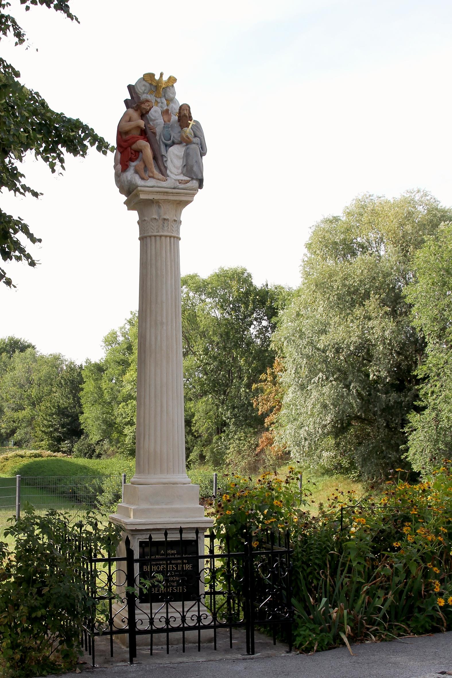 Pest-/Dreifaltigkeitssäule