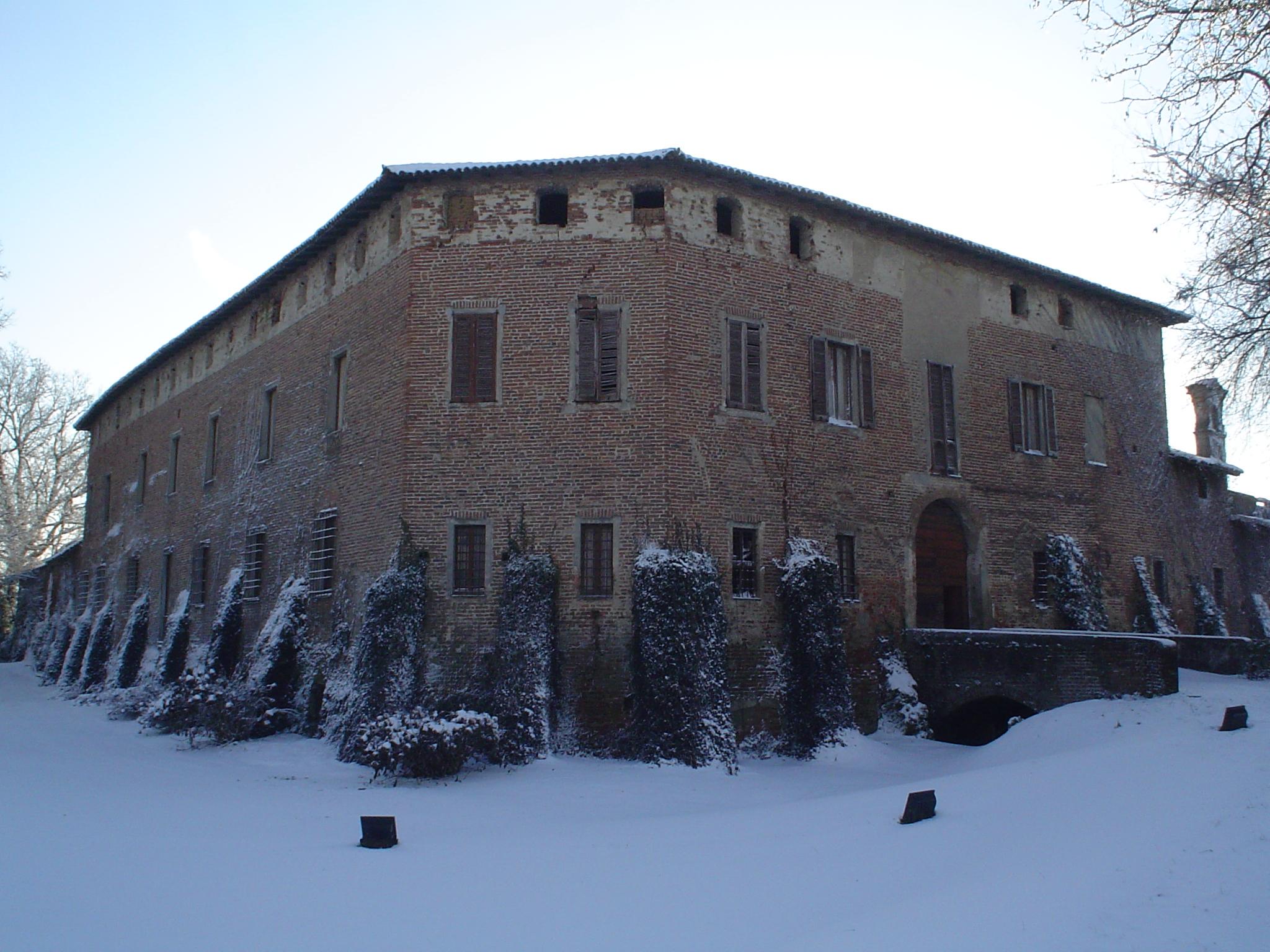 Douglas Scotti Castle