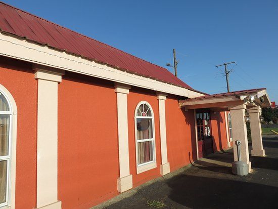 El Sombrero Mexican Restaurant