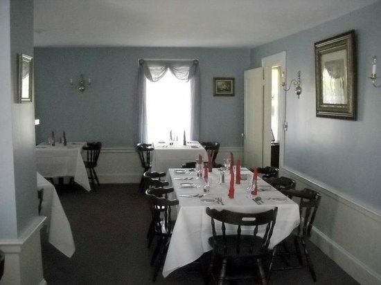 Tom's Homestead 1821 Restaurant