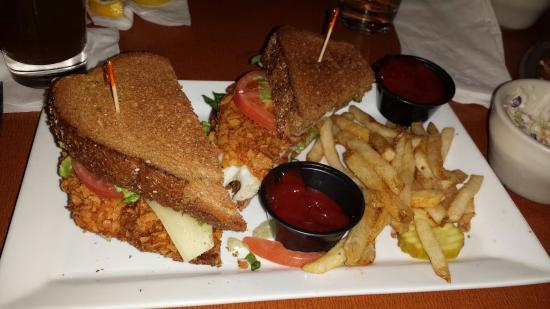 Green Mill Restaurant & Bar