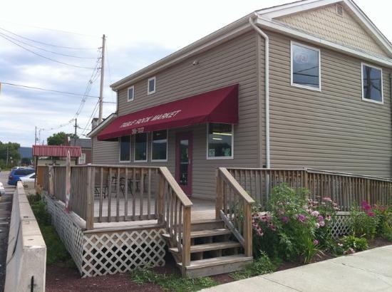 Flying Cow Bakery and Cafe