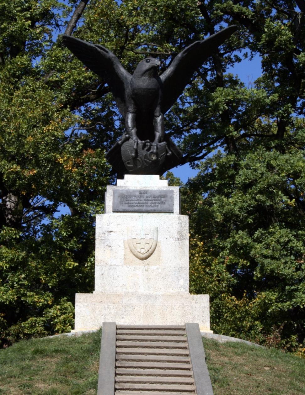 Falcon Mound in Maksimir