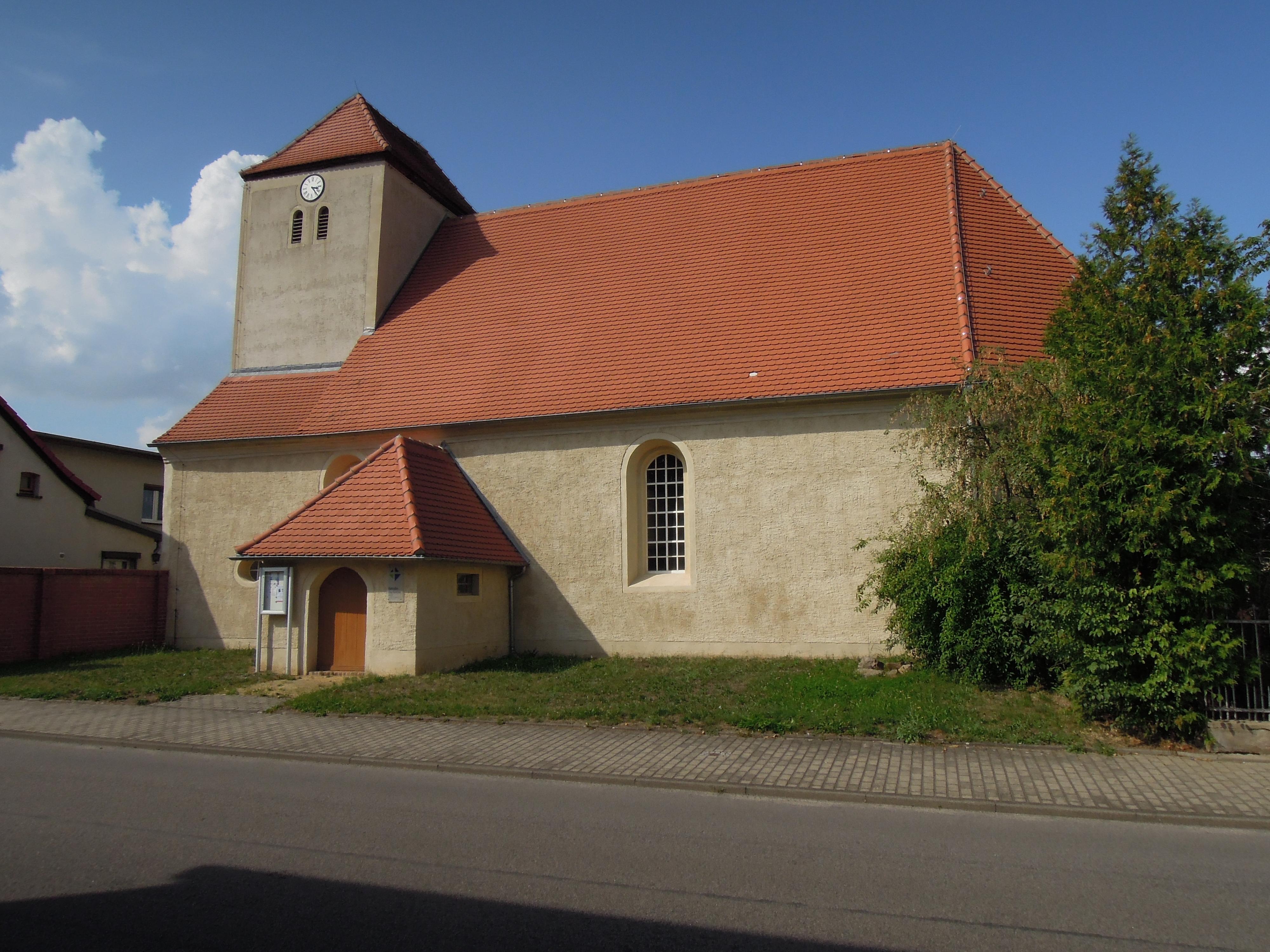 Kirche Ramsin