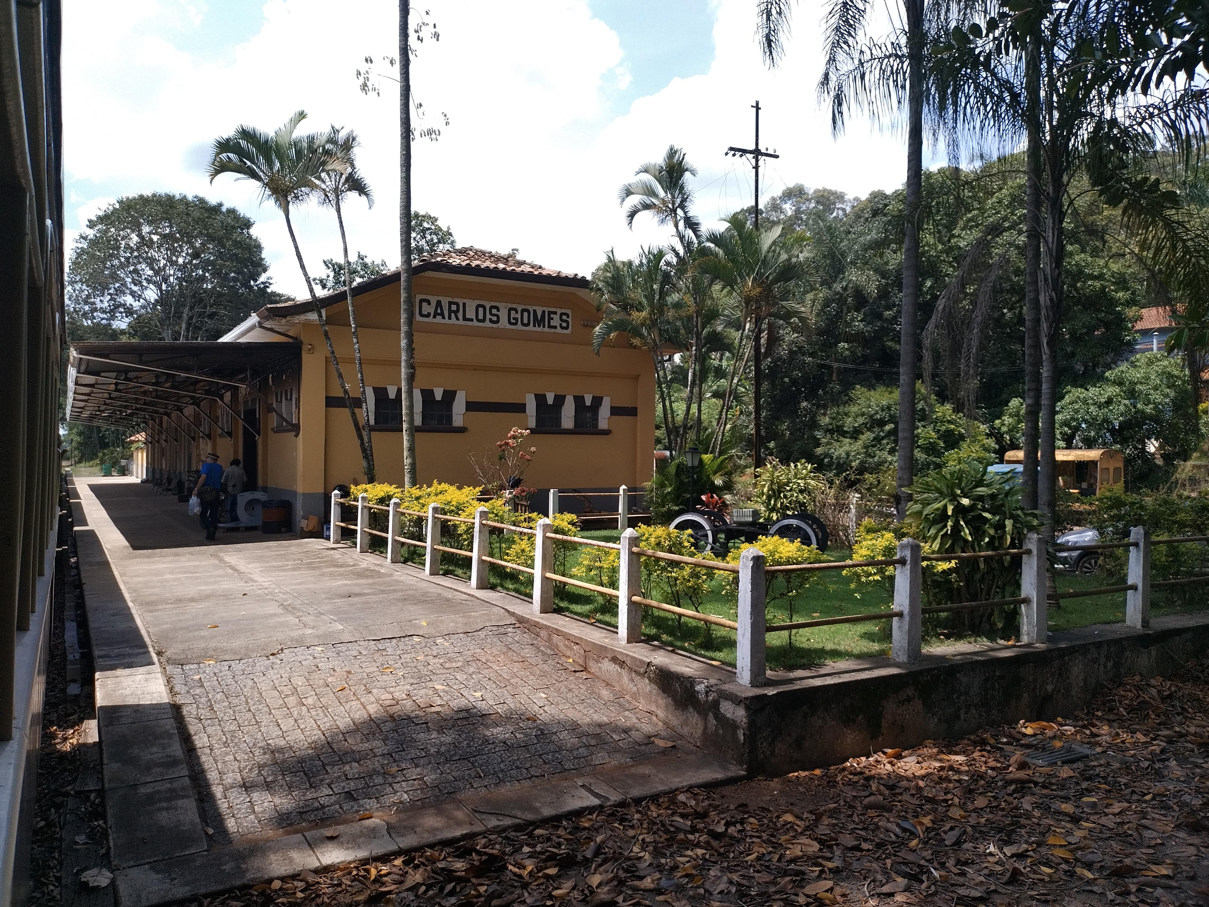Estação Carlos Gomes