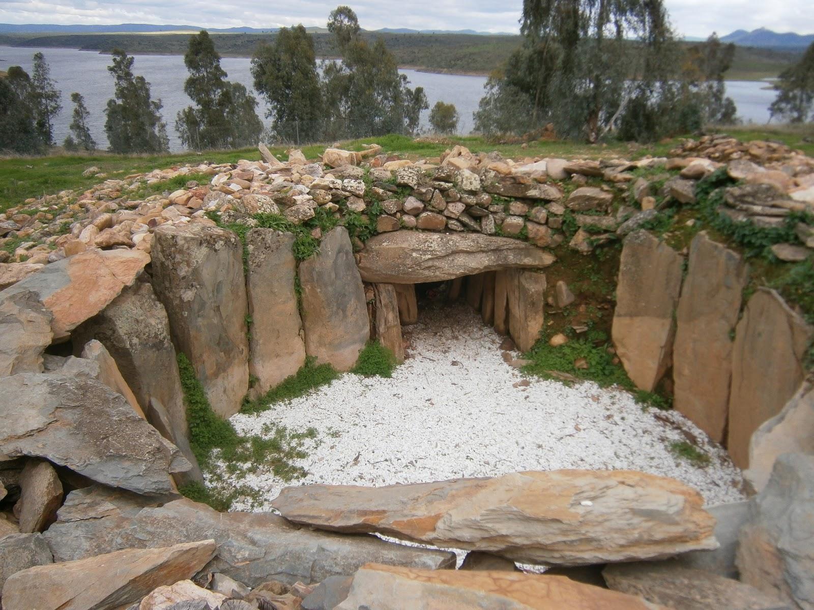 Dolmen Valdecaballeros
