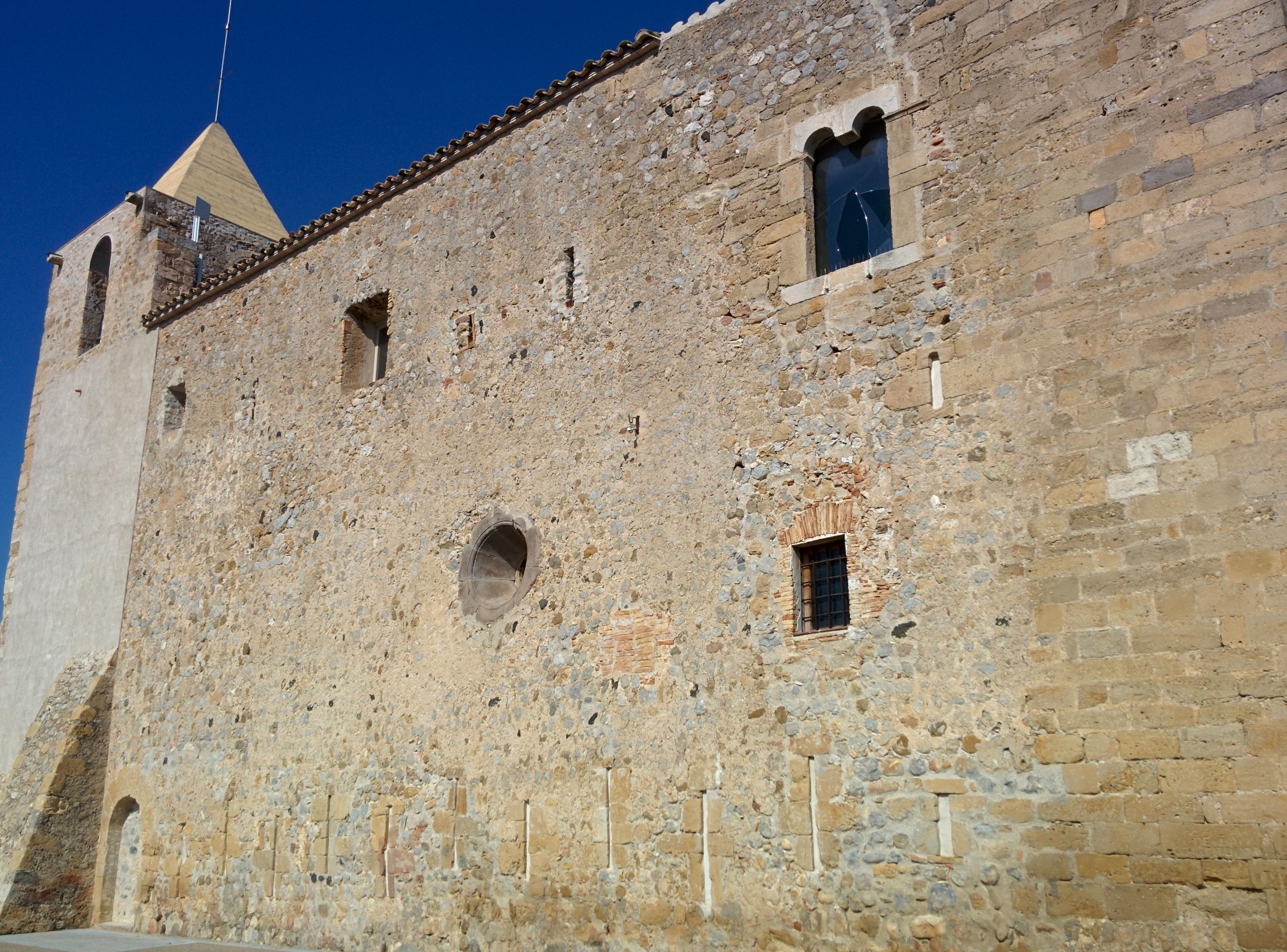 Esglesia i Castell de Sant Feliu de Calabuig