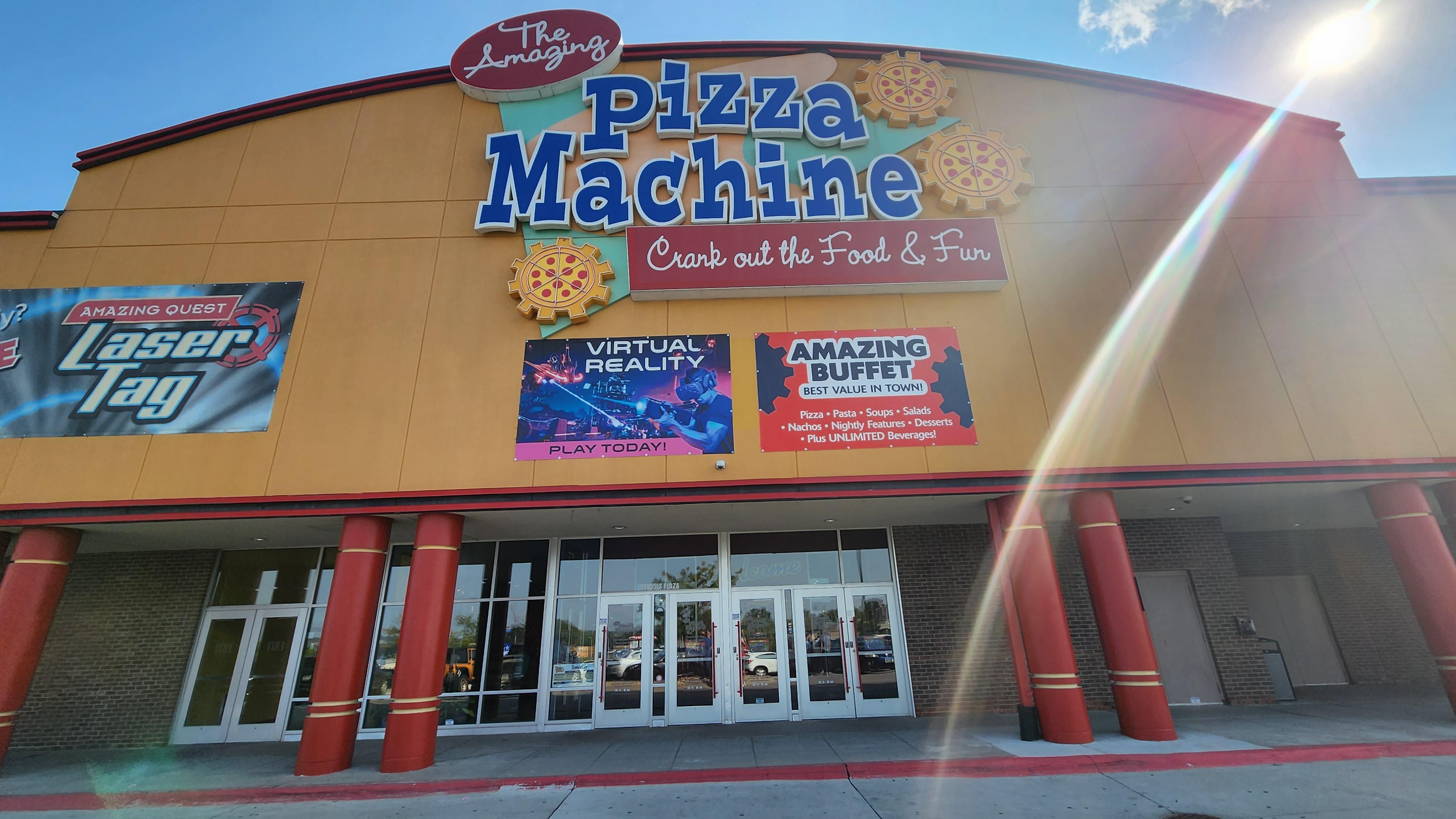 The Amazing Pizza Machine