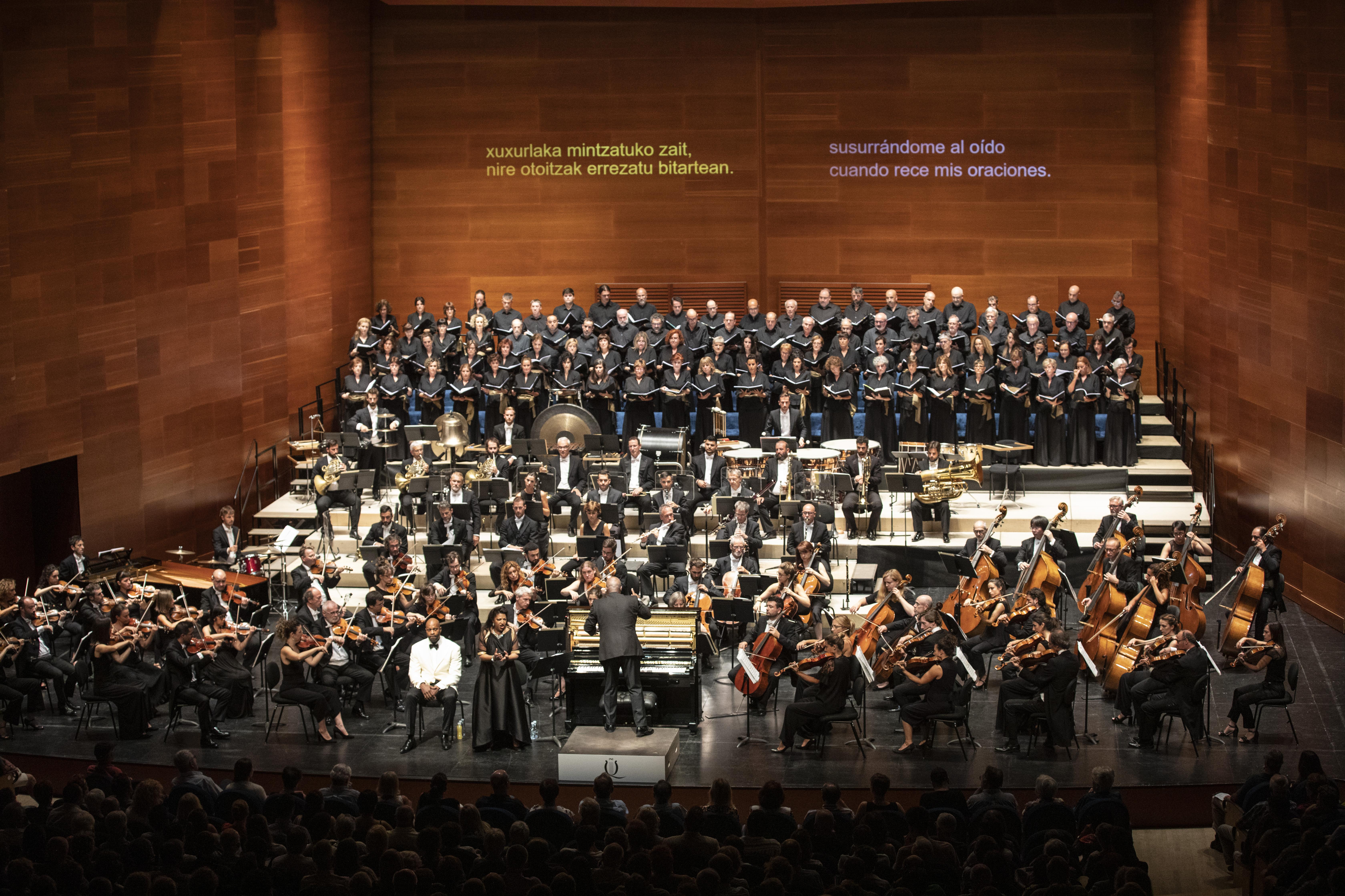 Andra Mari Abesbatza