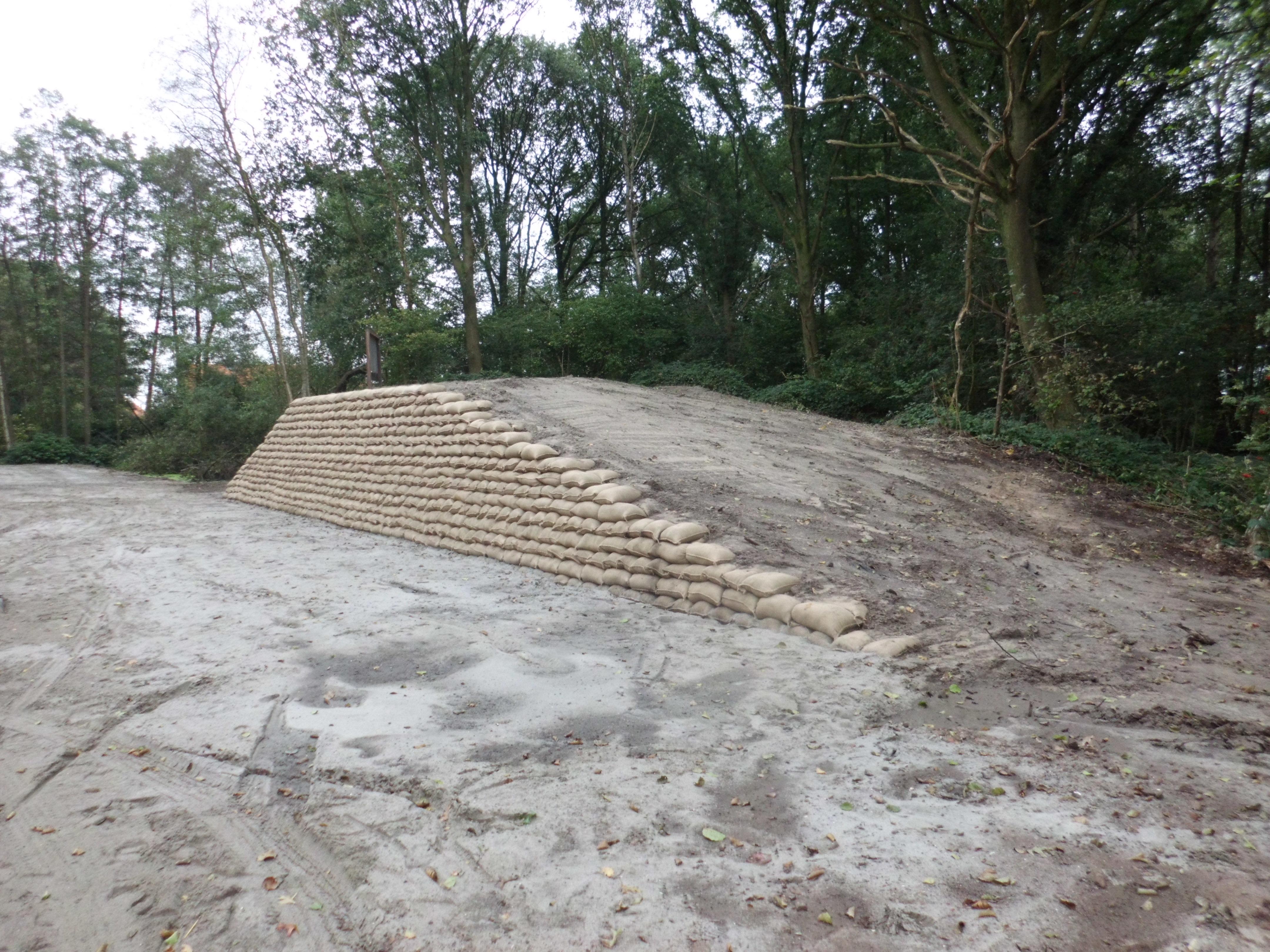 Voorwerk op de Asschatterkeerkade