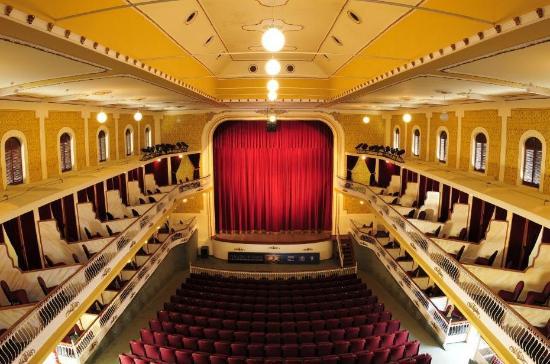 Teatro Avenida Pinhal