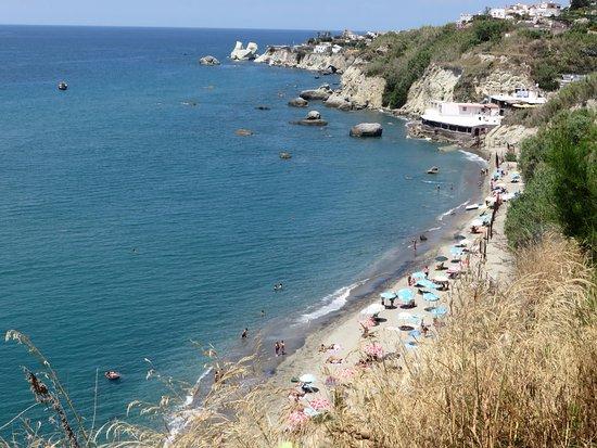 Cava dell' Isola Beach