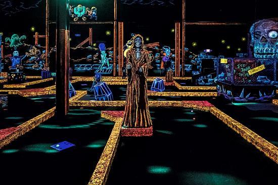 Monster Mini Golf