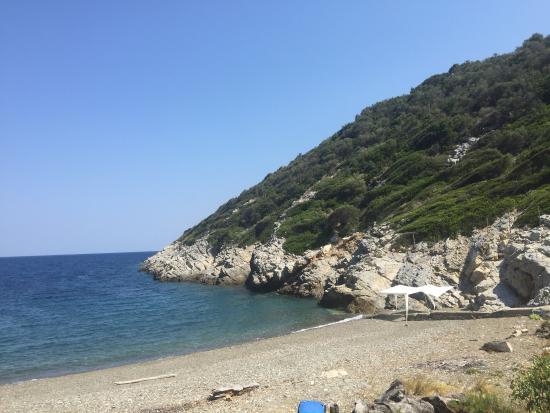 Vrysitsa Beach