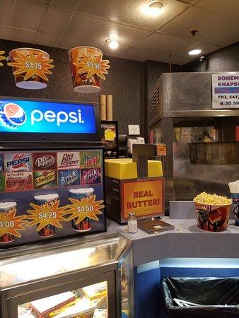 University Mall Theatres