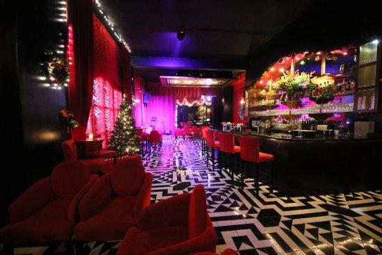 Act II Entertainment Stages