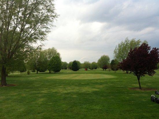 Dover Par 3 & Driving Range