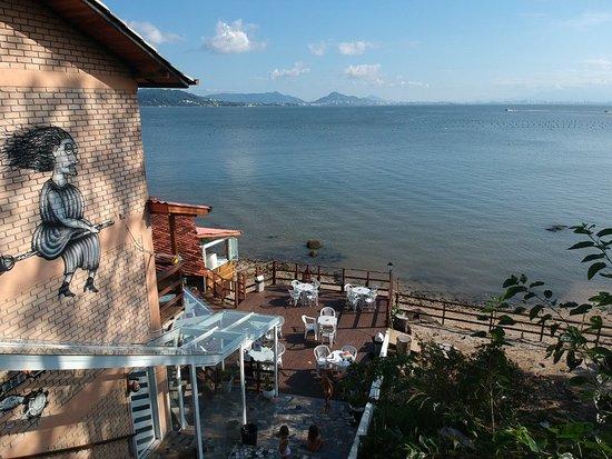 Casa do SambaAqui