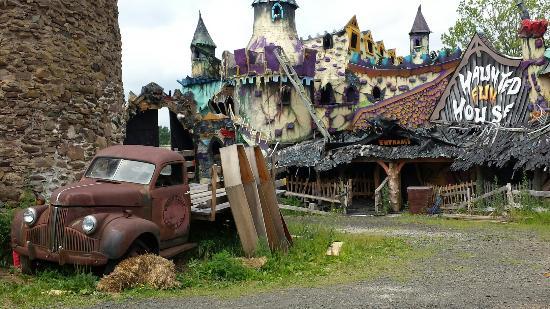 Wild Bill's Nostalgia Center
