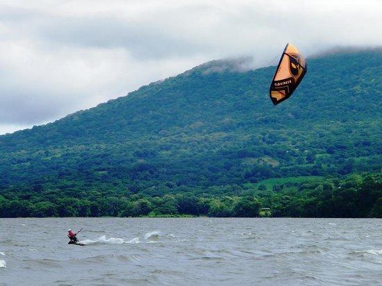 Sun Kite School