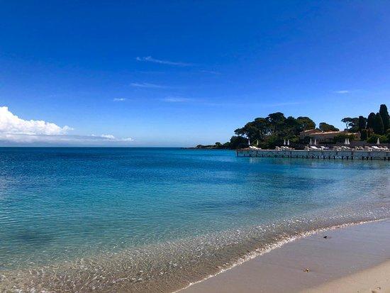 Garoupe Beach