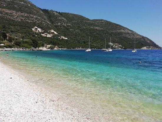 Spiaggia di Mikros Gialos