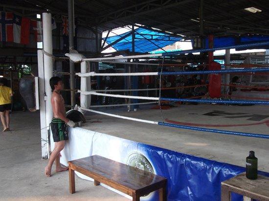 Lanna Kiat Busaba Muay Thai Boxing Camp
