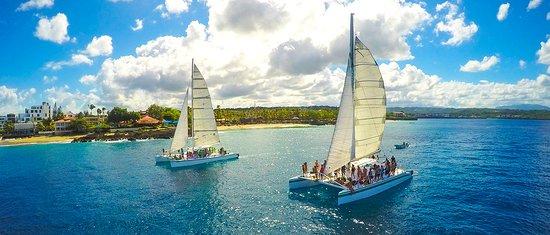 Freestyle Catamaran Tour