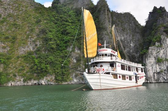 Halong Calypso Cruise