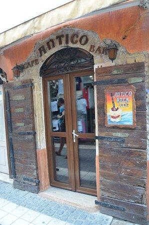 Antico Rock Bar