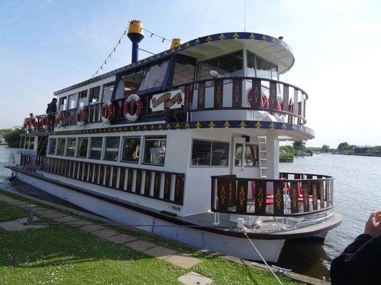 Southern Comfort Mississippi Paddle Boat