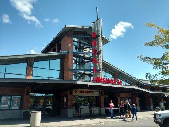 Regal Cinemas Old Mill 16 & IMAX