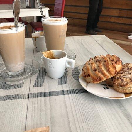 Friends Cafe