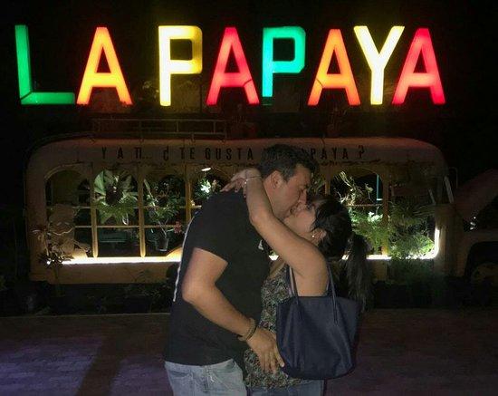 La Papaya Nice Club