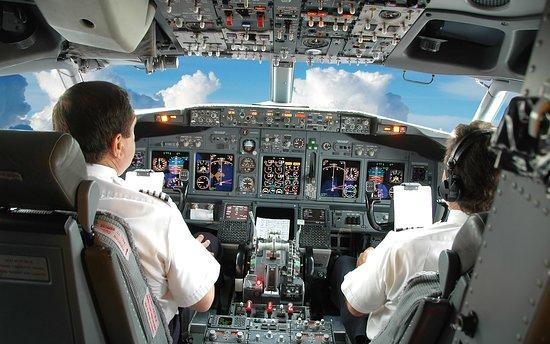 SkySim360 - Virtual Flight Experience