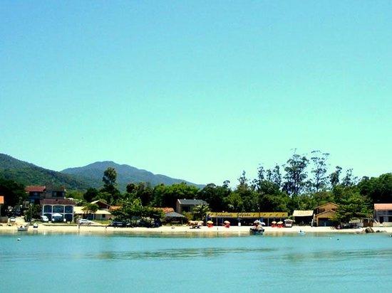 Praia Baia dos Golfinhos