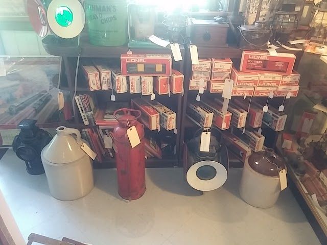 Shrewsbury Antique Center