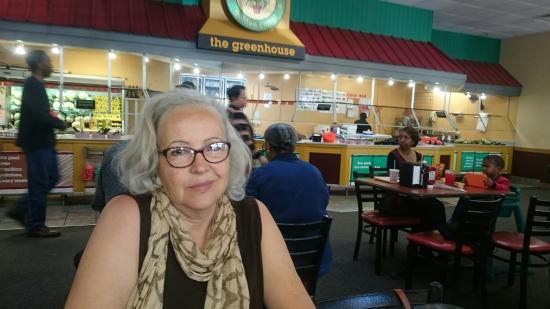 Golden Corral Buffet & Grill