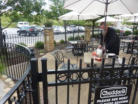 Cheddar's Scratch Kitchen