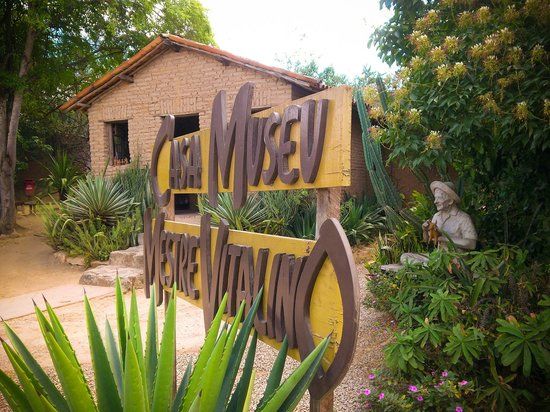 Museu Casa do Mestre Vitalino e Ateliê Severino Vitalino