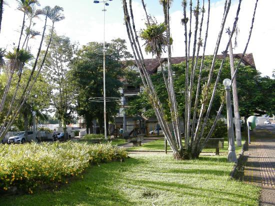 Praça Hans Erns Schmidt